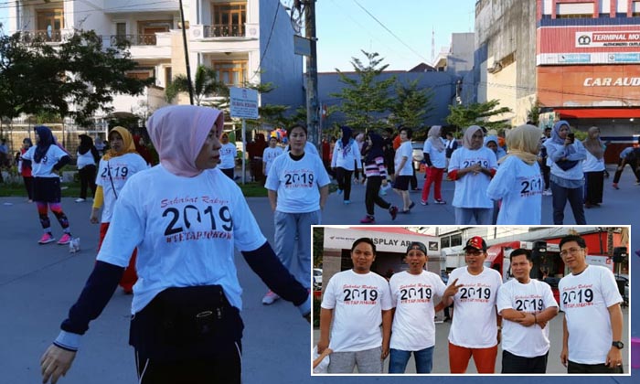 Enam Kota, Sahabat Rakyat Indonesia Tetap Jokowi Pagi Ini Kumpul di `Car Free Day`